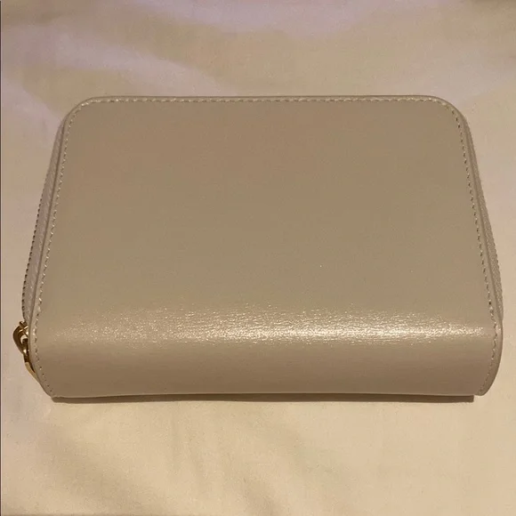 YSL Calfskin Compact Zip Around Wallet Crema Soft - Picture 4 of 6